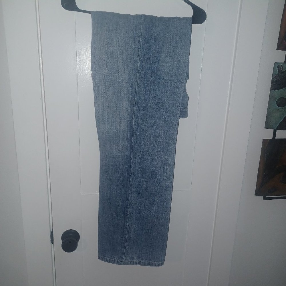 501 LEVIS MEN JEANS  SIZE 36 X 30